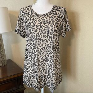 Torrid Animal Print Stretch Light Weight Top Plus sz 1X